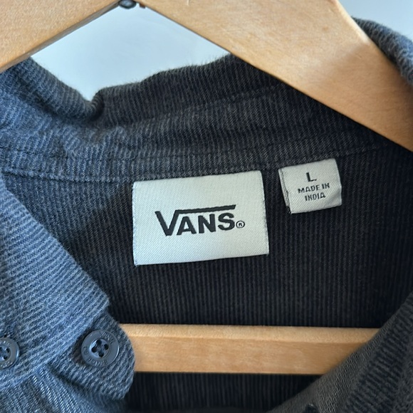 Vans corduroy long sleeve button up - Picture 2 of 3